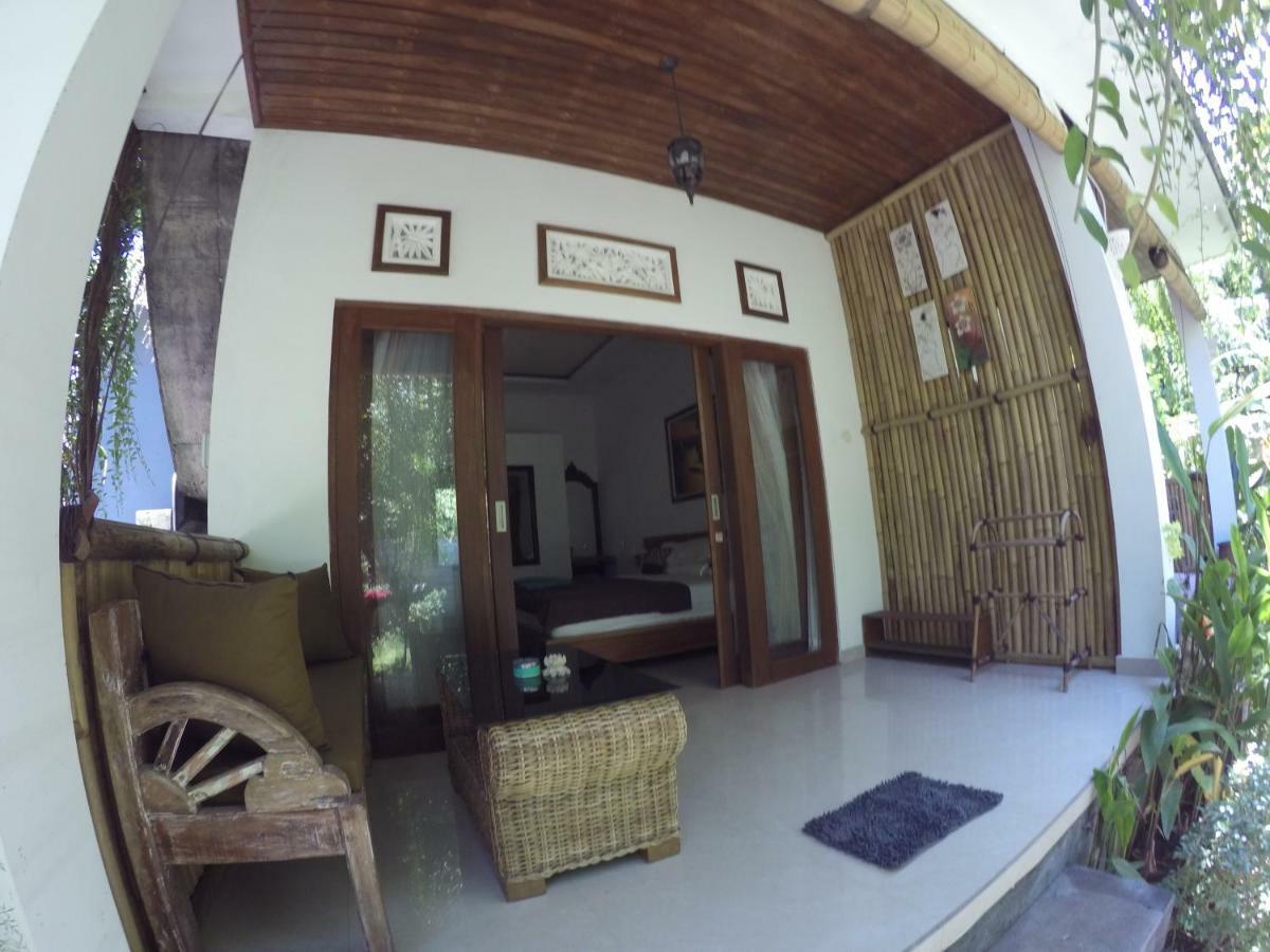 Rumah Made Amed Exterior foto